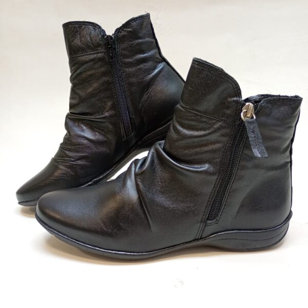 Bota Flat Rugas - Imagem 4
