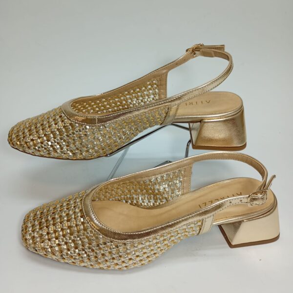 Sapato Slingback em Couro Trançado - Imagem 3