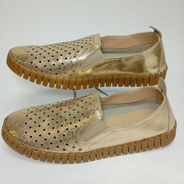 Slip On em Couro Vazado - Imagem 4