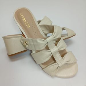 Tamanco Três Laços