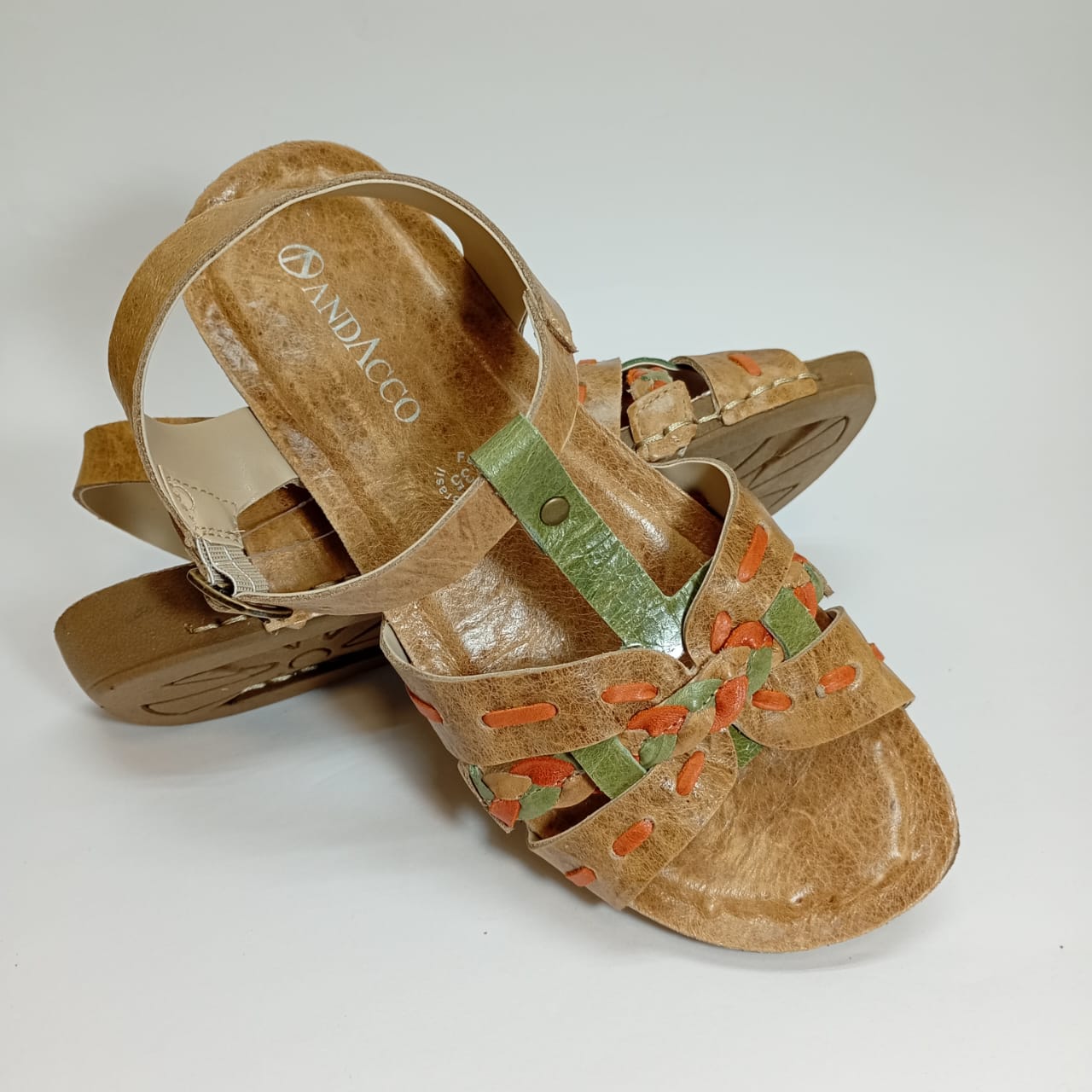 http://Sandália%20Rasteira%20Andacco