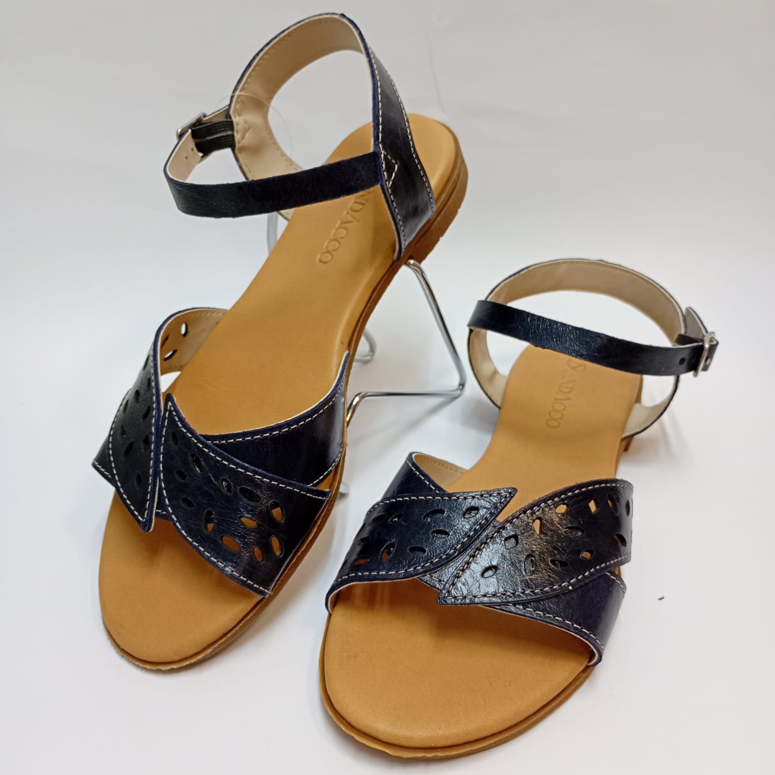 Sandália Andacco Em Couro - Imagem 4