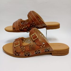 Rasteira Andacco em Couro Vazado