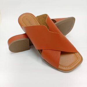 Sandália Mule em Couro