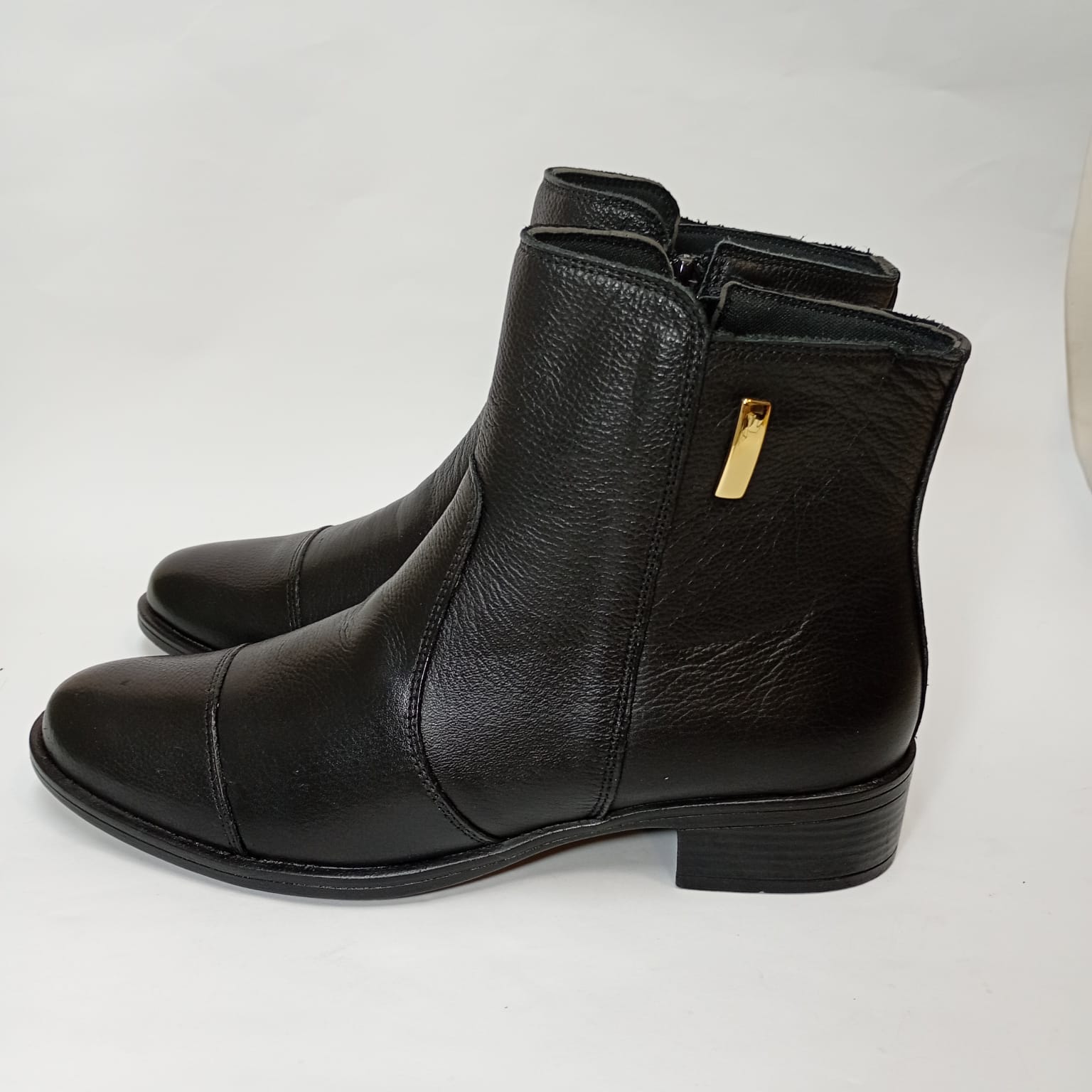 Bota Couro Clássica Salto 3 cm - Imagem 4