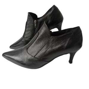 Scarpin Ankle Boot em Couro