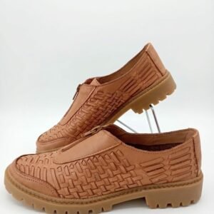Loafer Casual Feminino em Couro Tressê