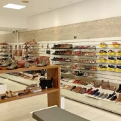 Attrezzi - Loja Vila Ema